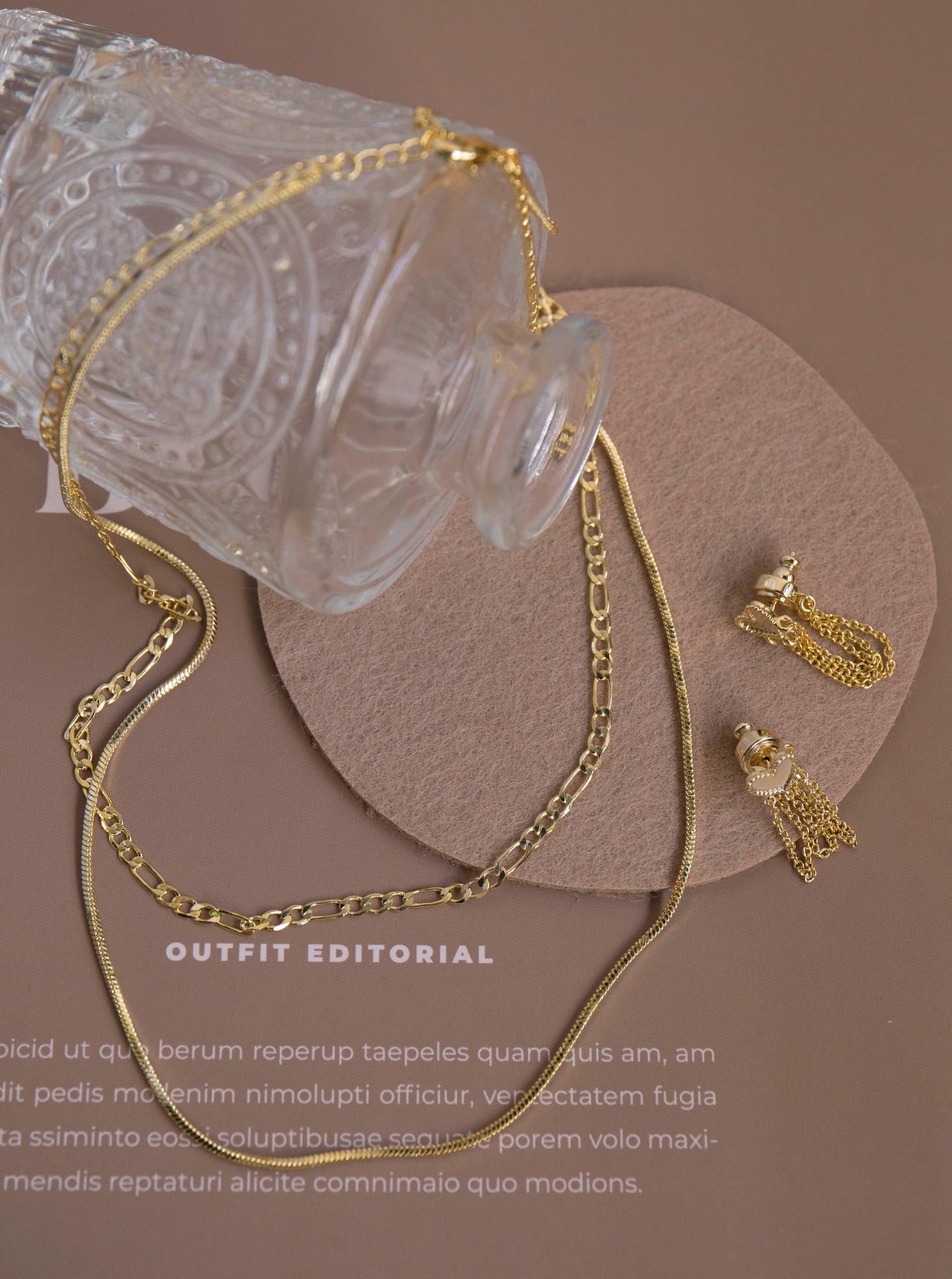 FeeGaro Necklace and Earrings Set