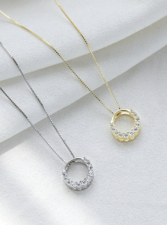 18K Circular Zircon Necklace