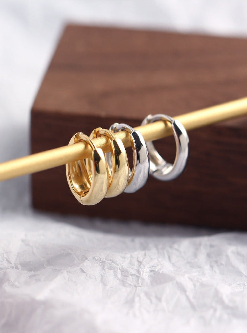 Simple Smooth Hoops
