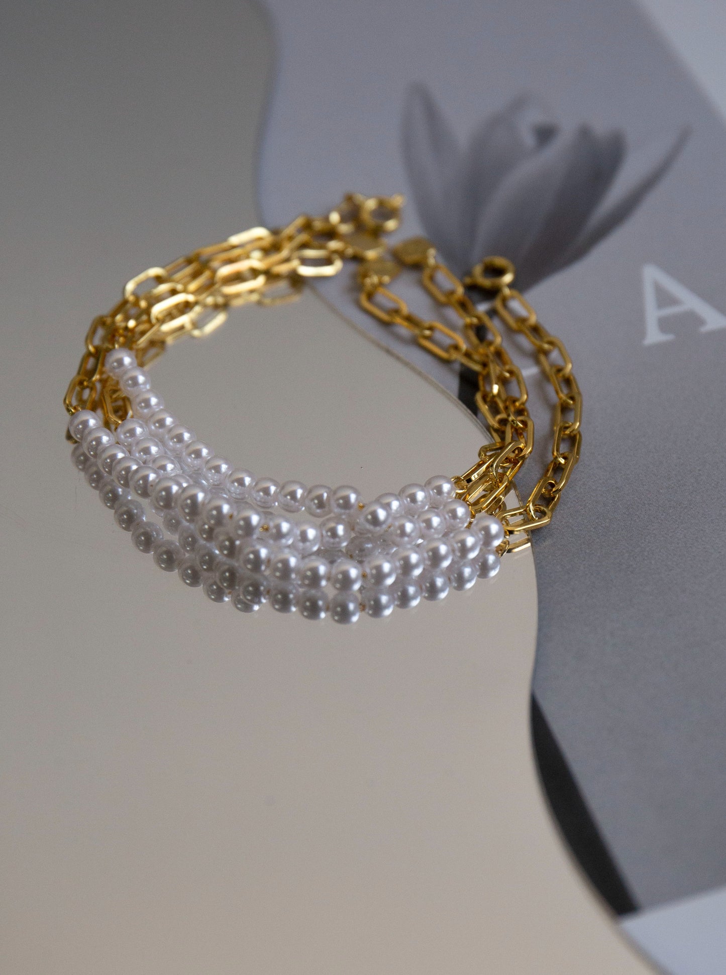 18K Chain and Pearl Bracelet