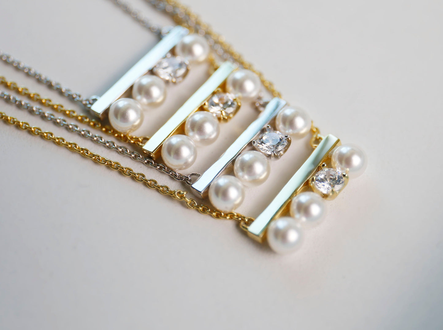 18K Solo Balance Pearl Necklace