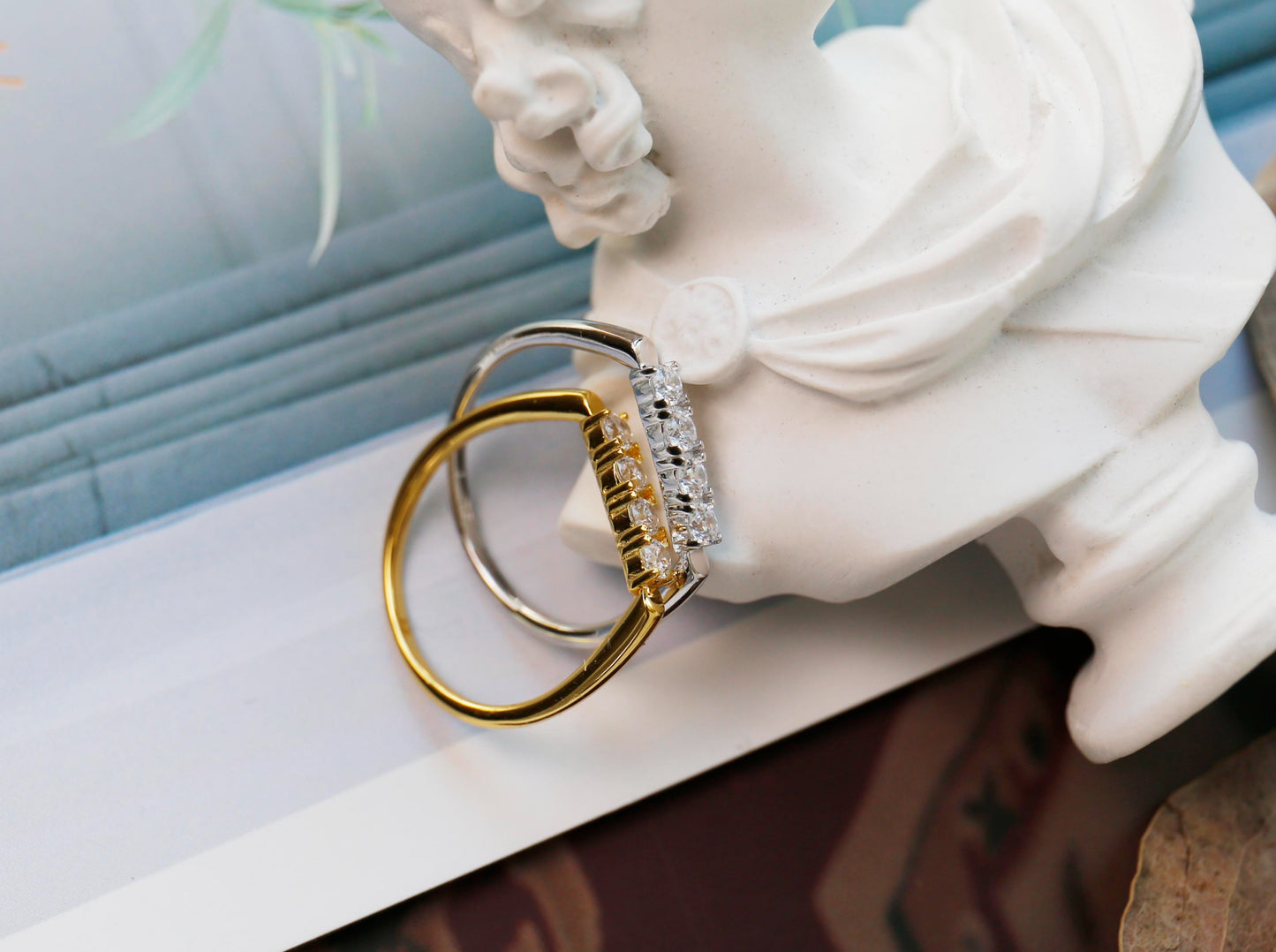 18K Gold Minimalist Zircon Ring Set