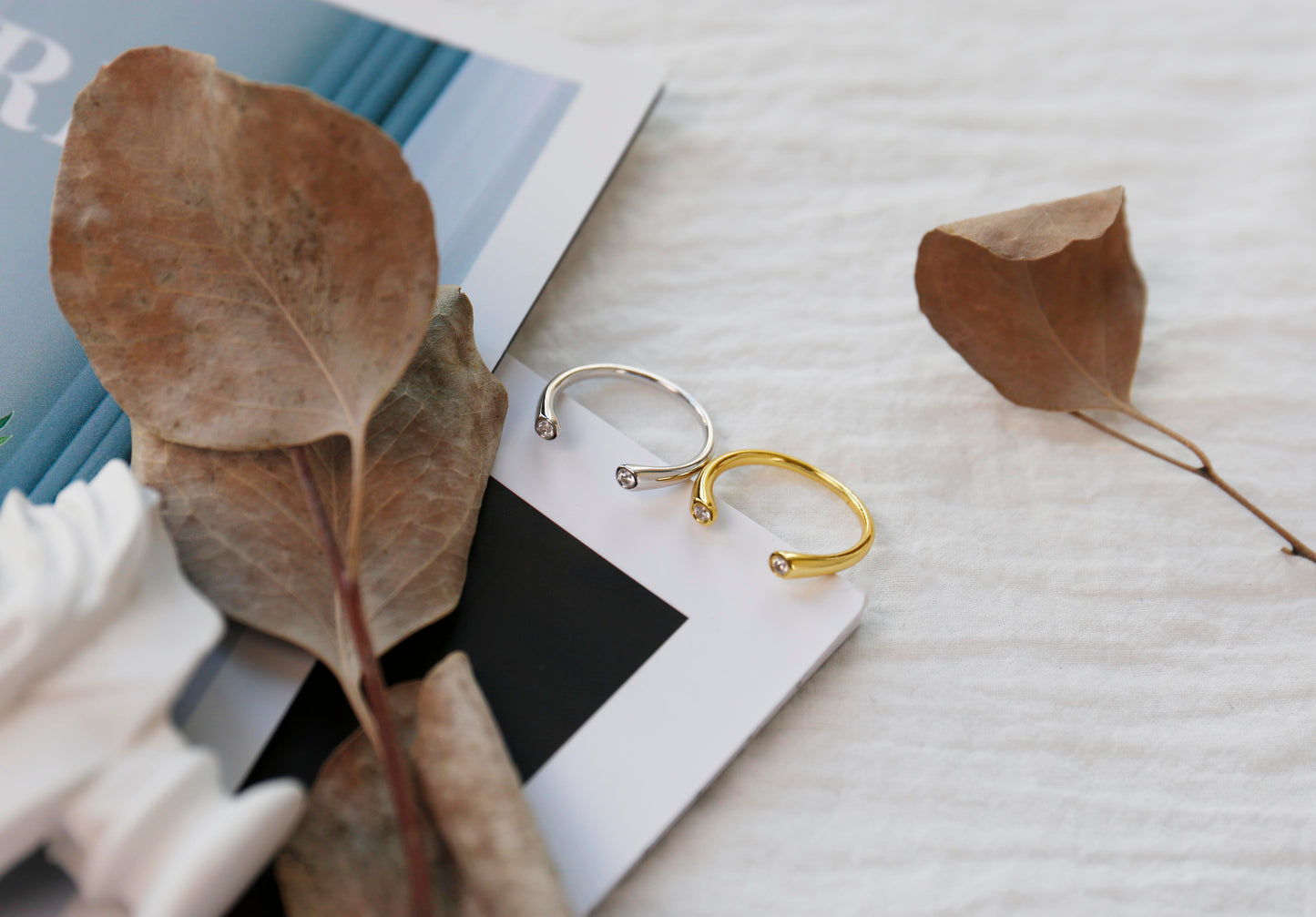 18K Gold Minimalist Zircon Ring Set