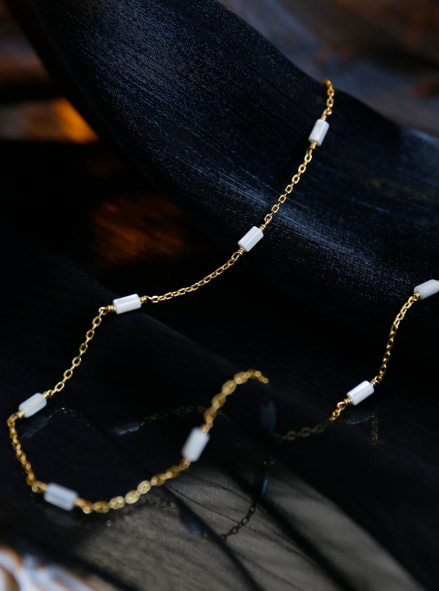 18K Interval Mother-of-pearl Necklace