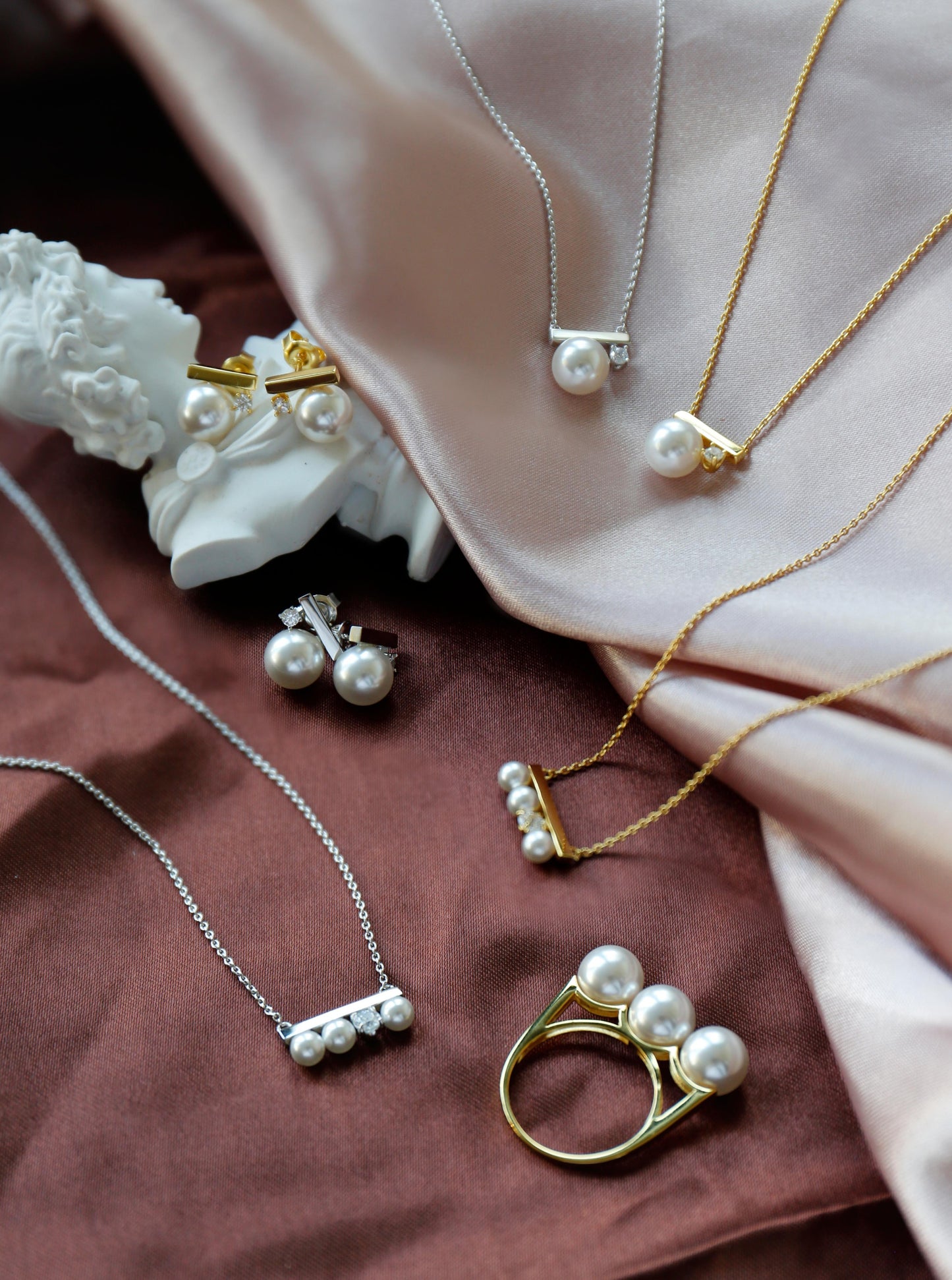18K Solo Balance Pearl Necklace