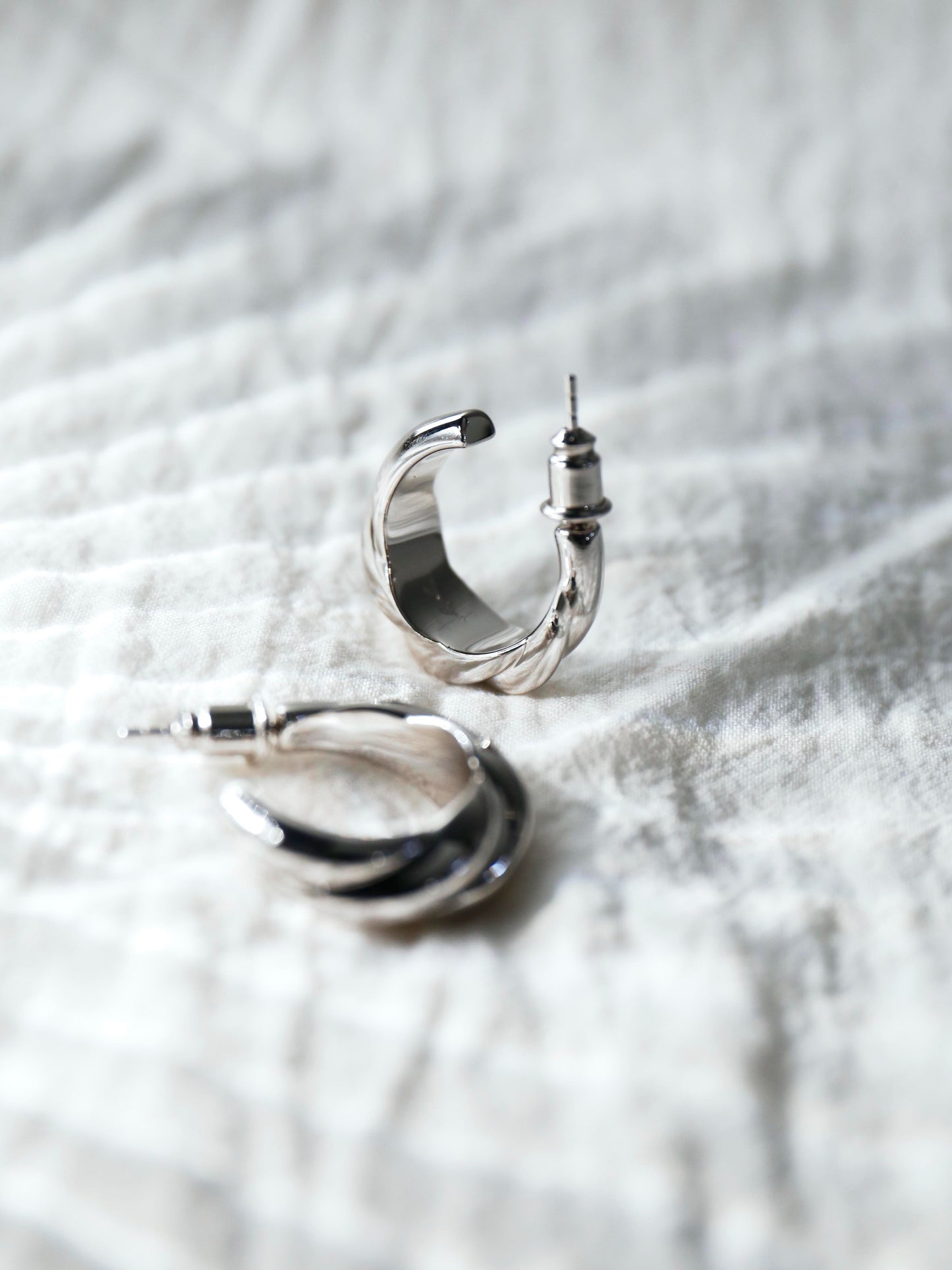 18K Twisted Braided Ear Hoops