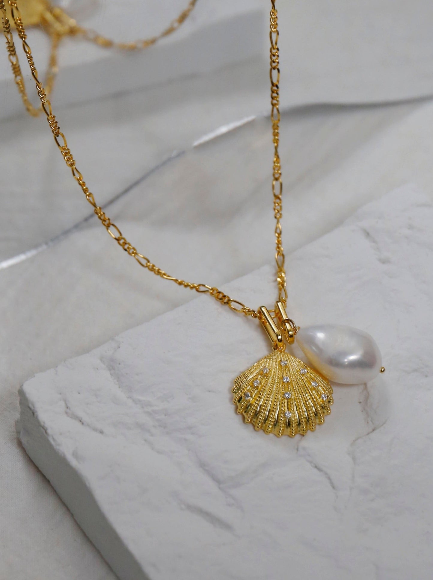 18K Golden Shell & Baroque Pearl Necklace