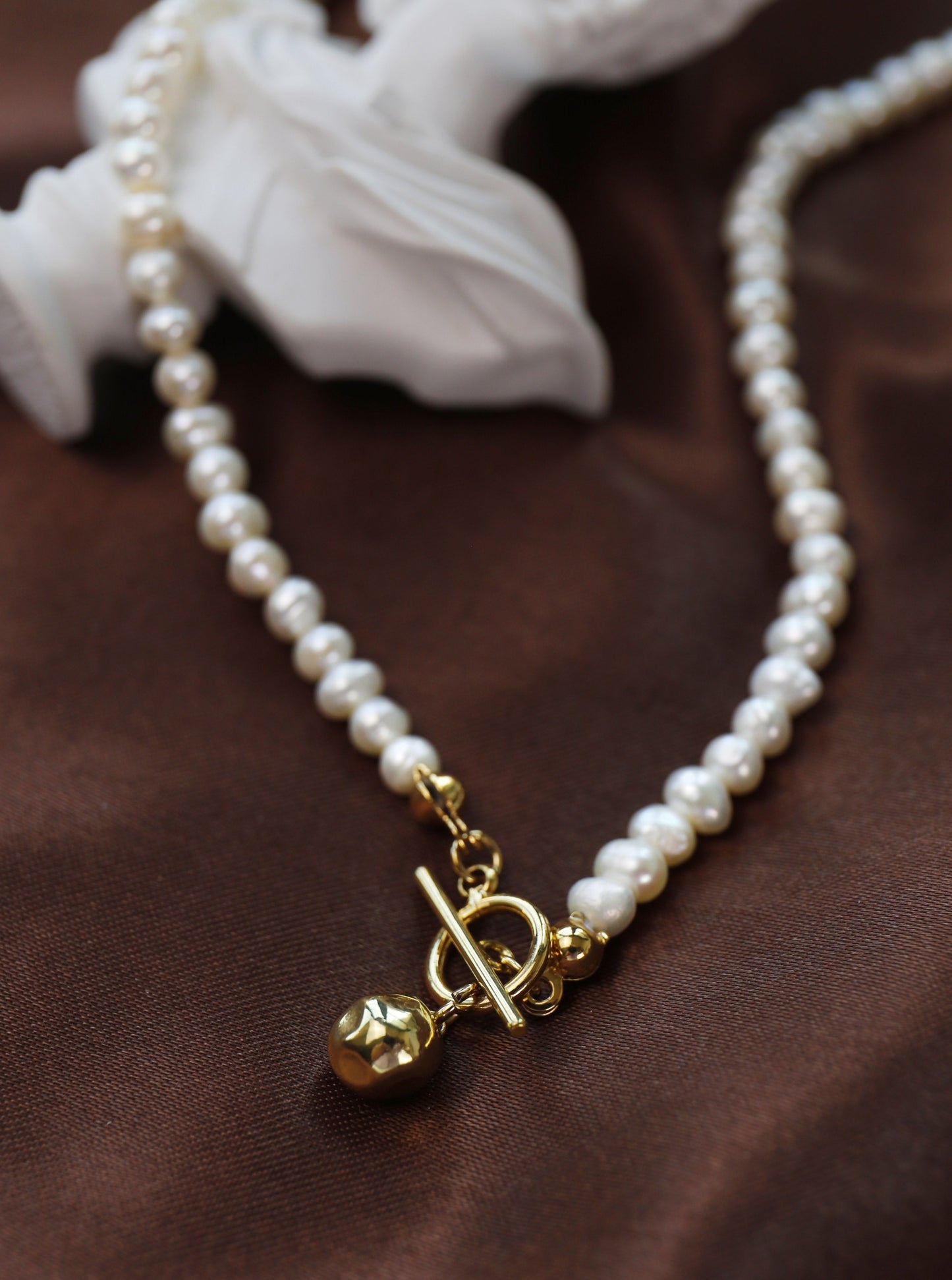 18K Pearl OT Necklace