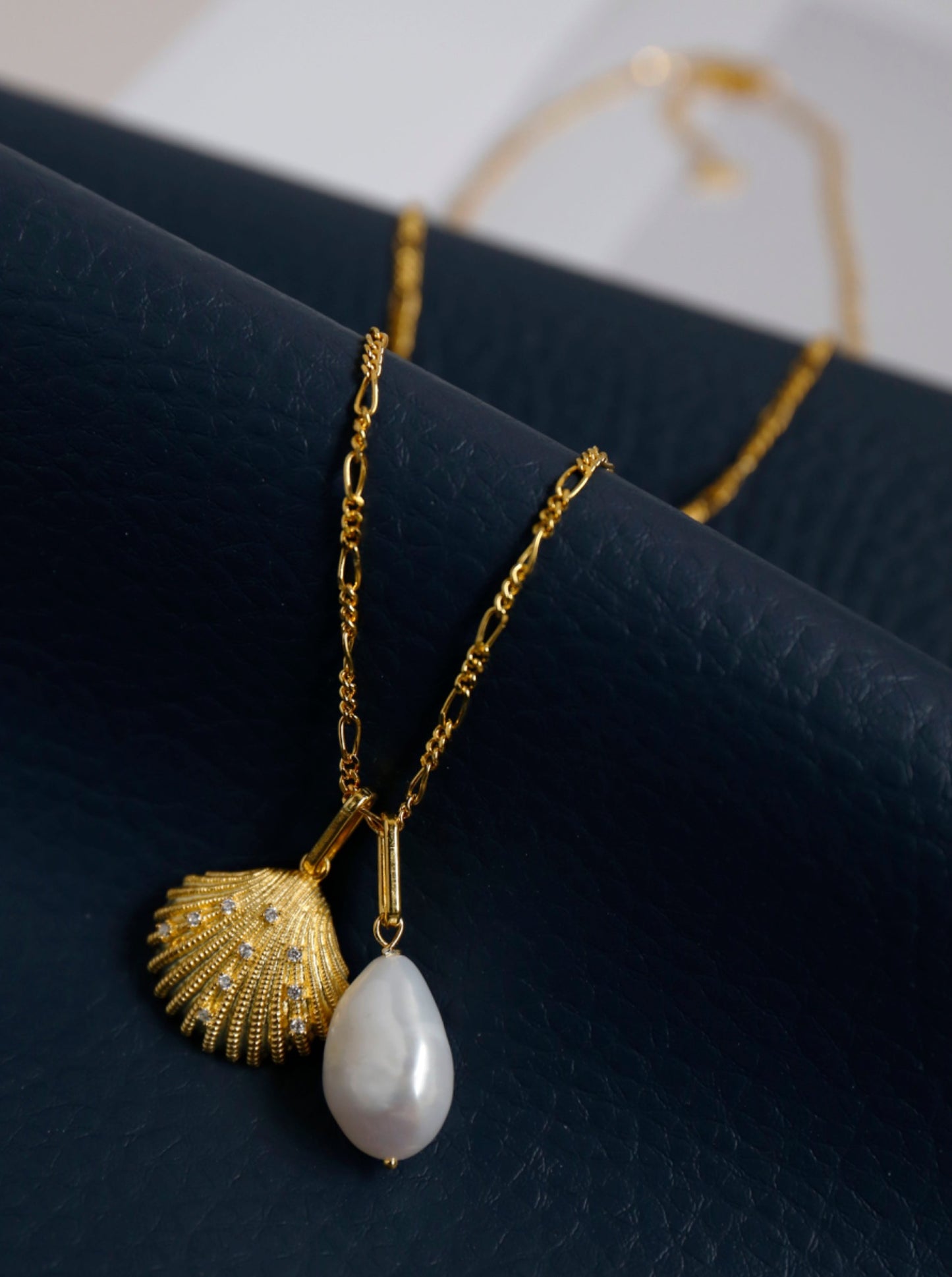 18K Golden Shell & Baroque Pearl Necklace