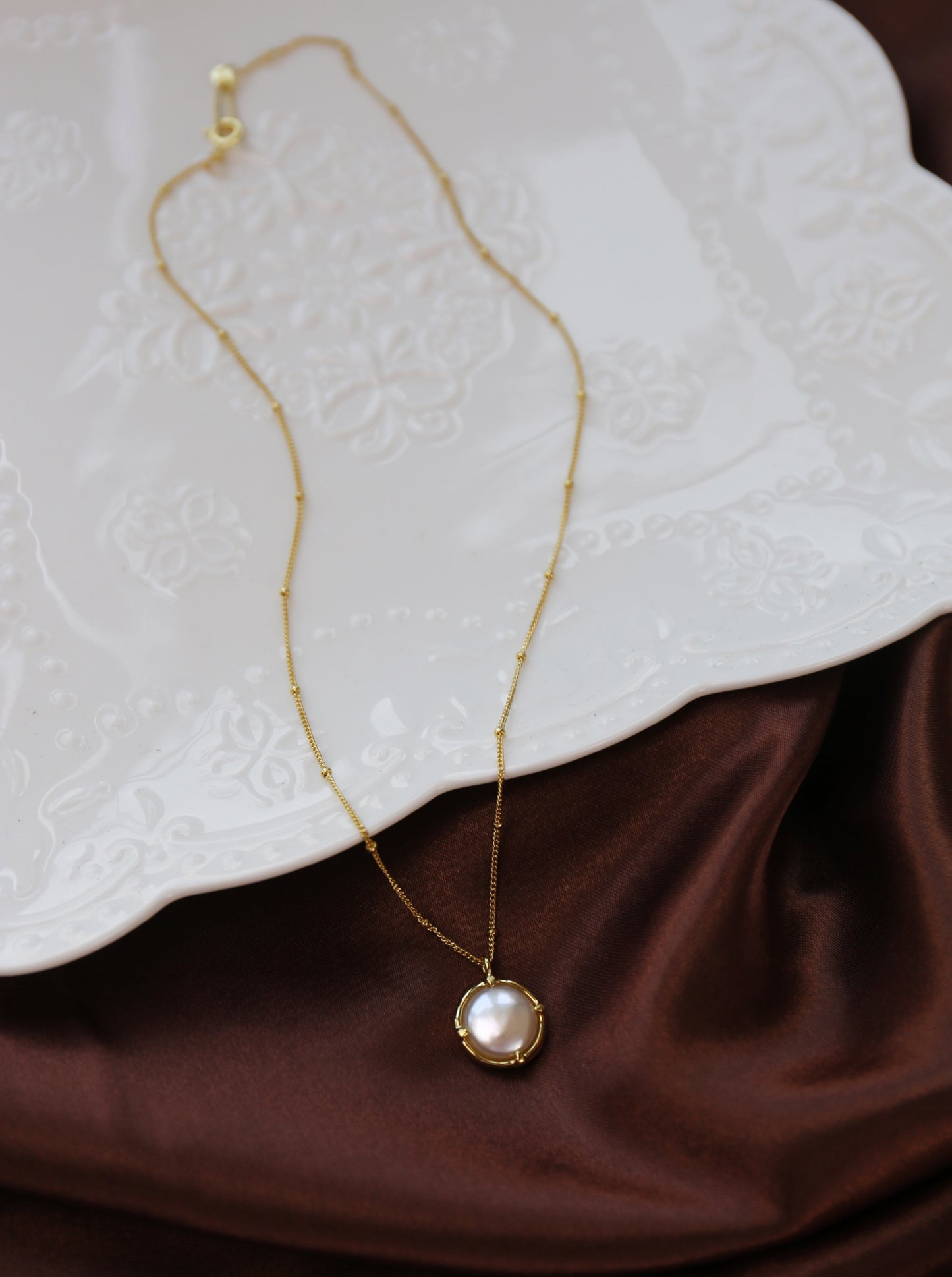 18K Golden Double-sided Baroque necklace